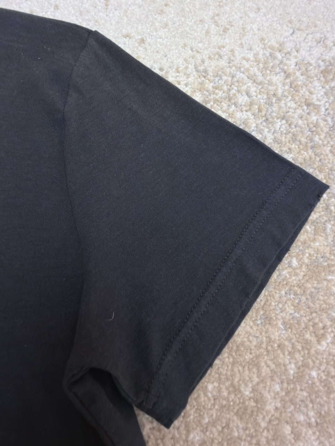 Acne Studios 胸前小标圆领T恤 短袖 女款 白色 黑色 A0 CL0492-AEG