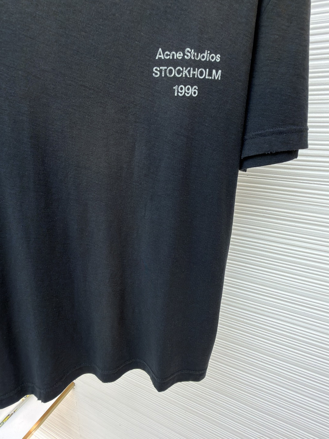 Acne Studios 胸前小标圆领T恤 短袖 女款 白色 黑色 A0 CL0492-AEG