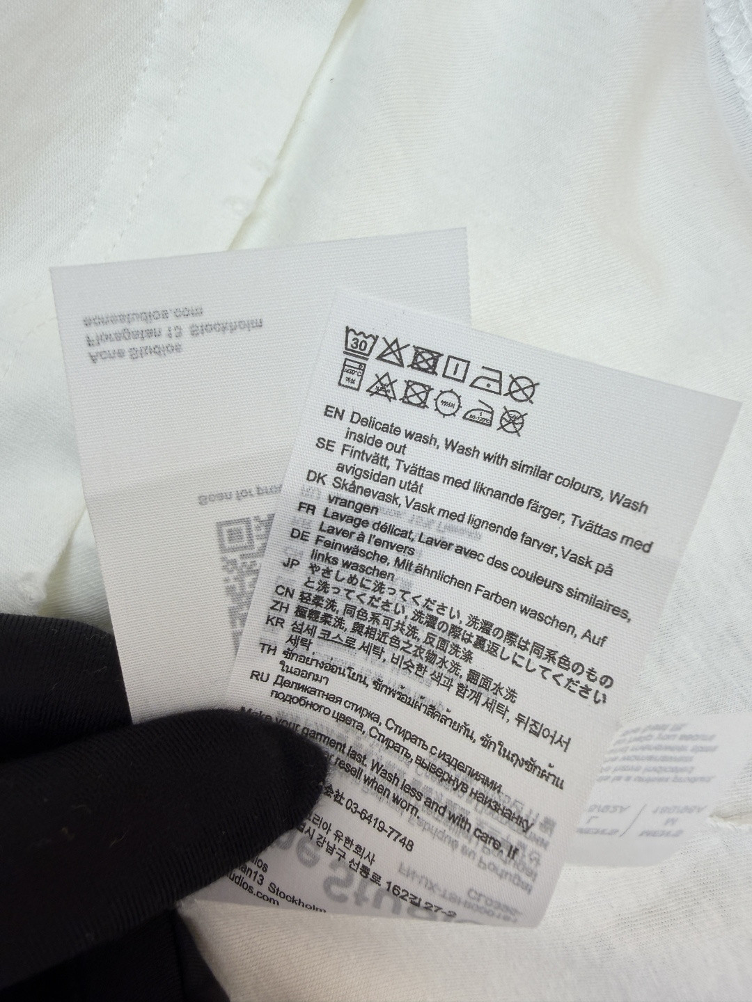 Acne Studios 胸前小标圆领T恤 短袖 女款 白色 黑色 A0 CL0492-AEG