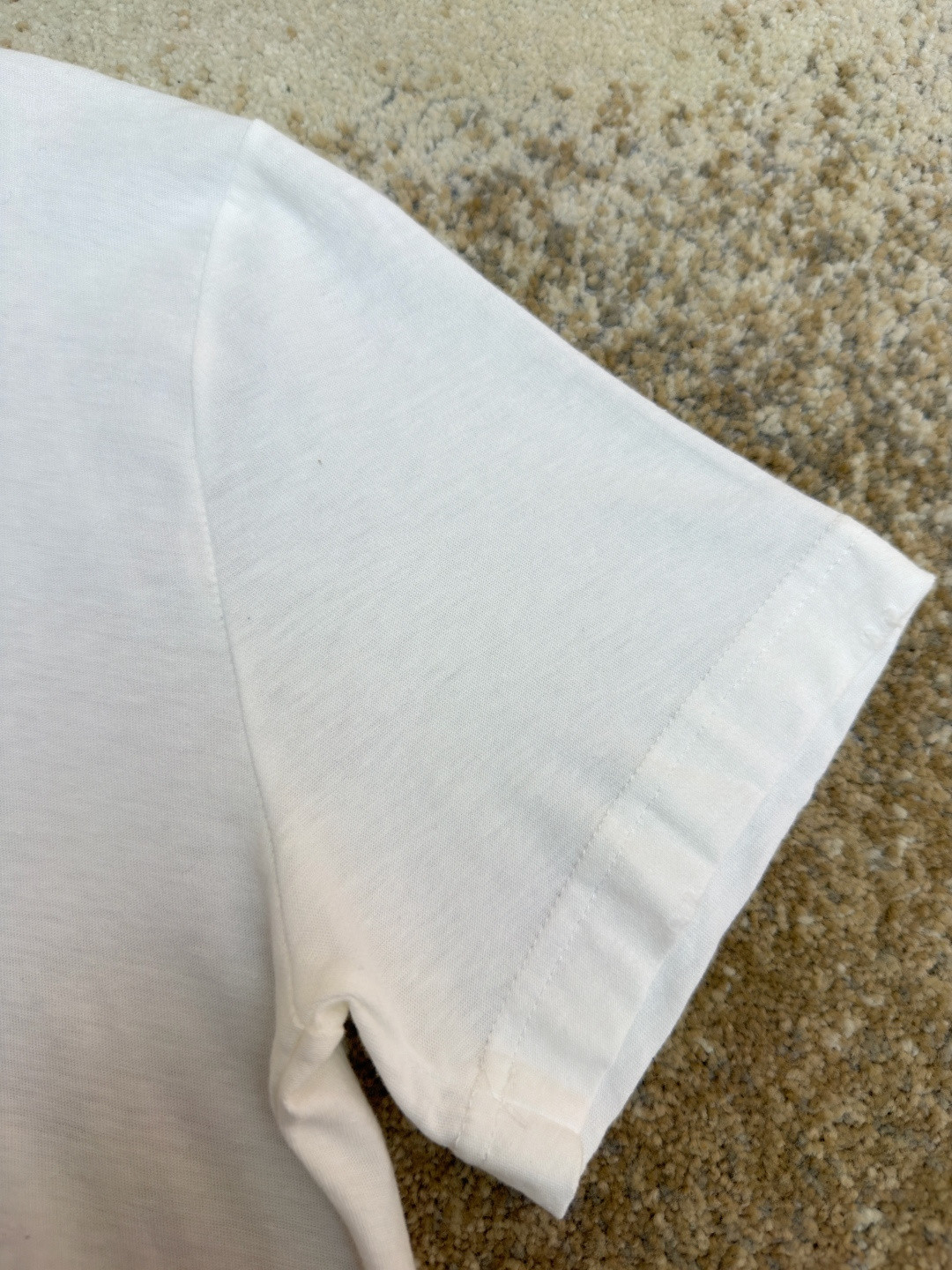 Acne Studios 胸前小标圆领T恤 短袖 女款 白色 黑色 A0 CL0492-AEG