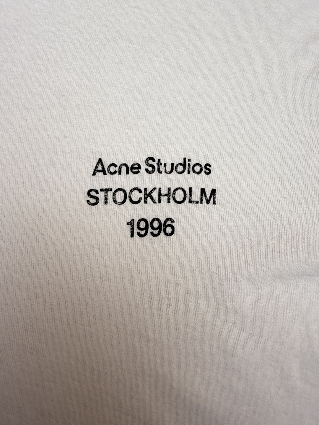 Acne Studios 胸前小标圆领T恤 短袖 女款 白色 黑色 A0 CL0492-AEG