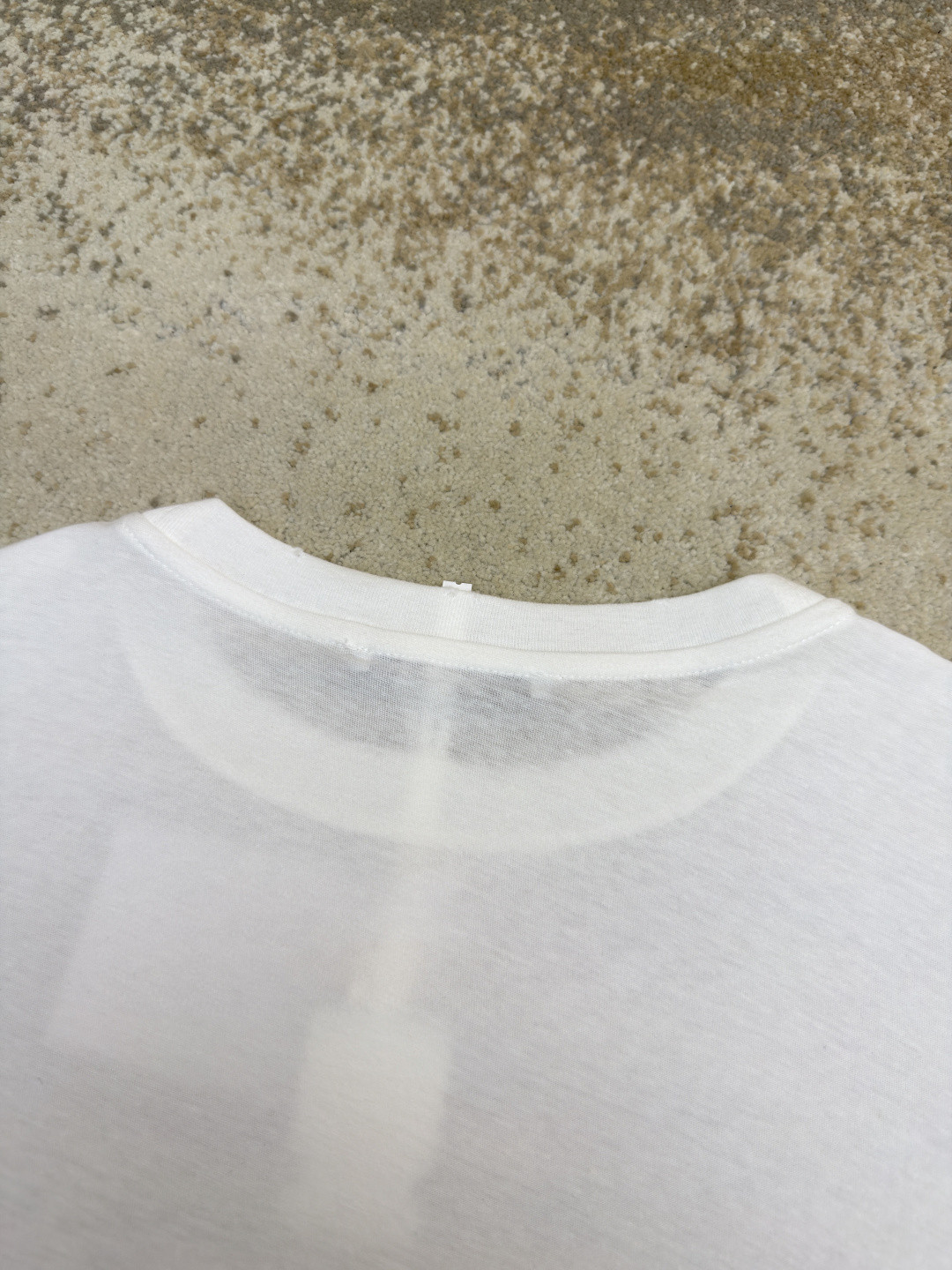 Acne Studios 胸前小标圆领T恤 短袖 女款 白色 黑色 A0 CL0492-AEG