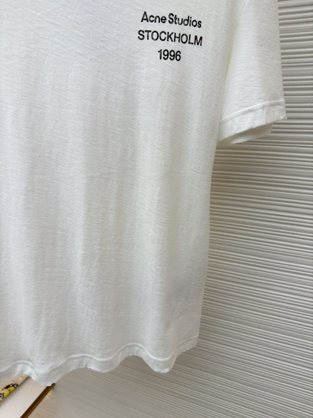 Acne Studios 胸前小标圆领T恤 短袖 女款 白色 黑色 A0 CL0492-AEG