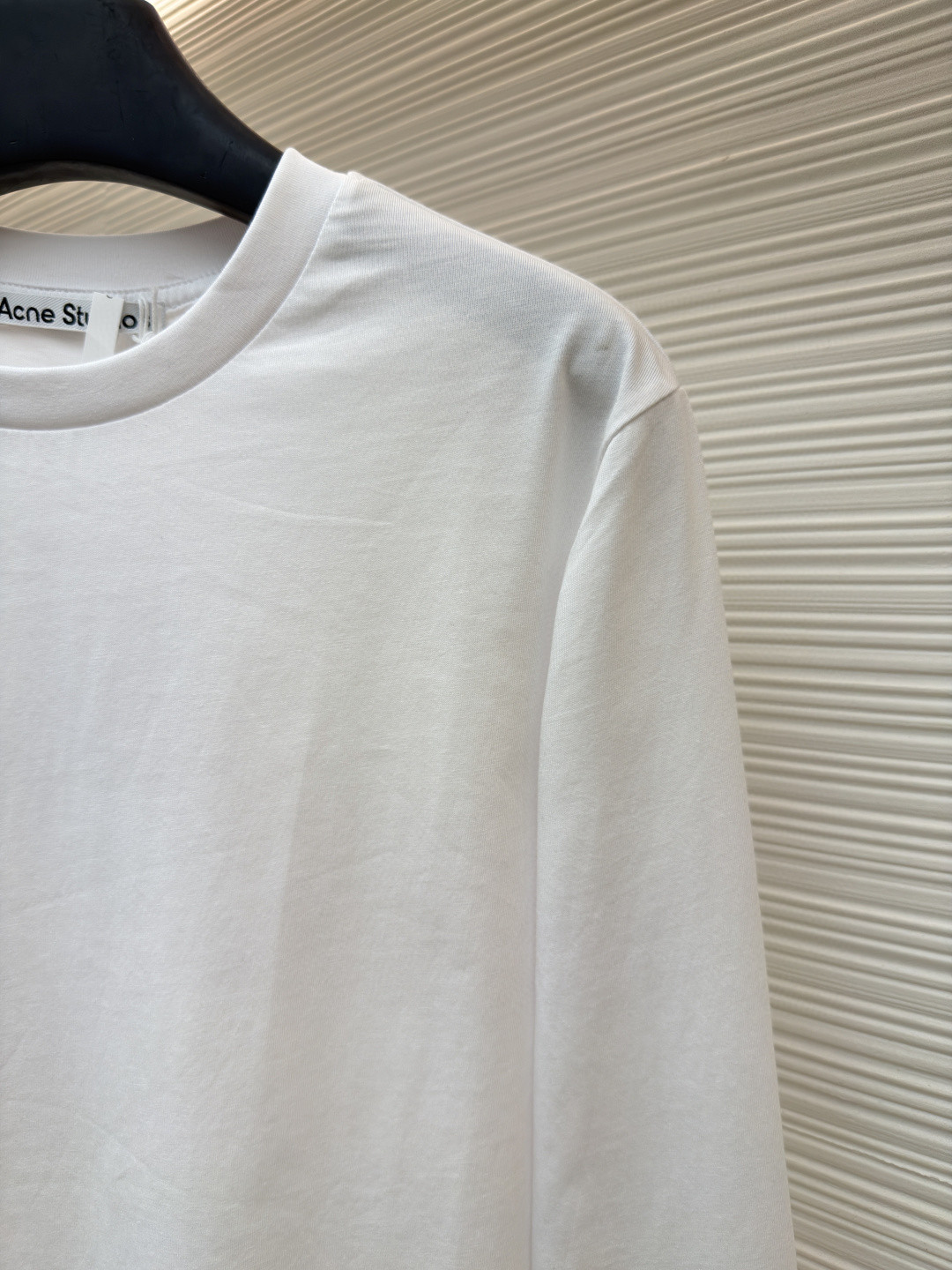 Acne Studios 袖口小标圆领T恤 打底衫 长袖 白色 黑色 A2 