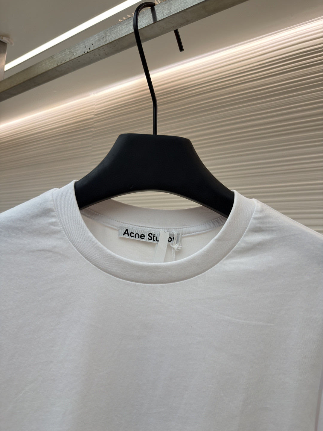 Acne Studios 袖口小标圆领T恤 打底衫 长袖 白色 黑色 A2 