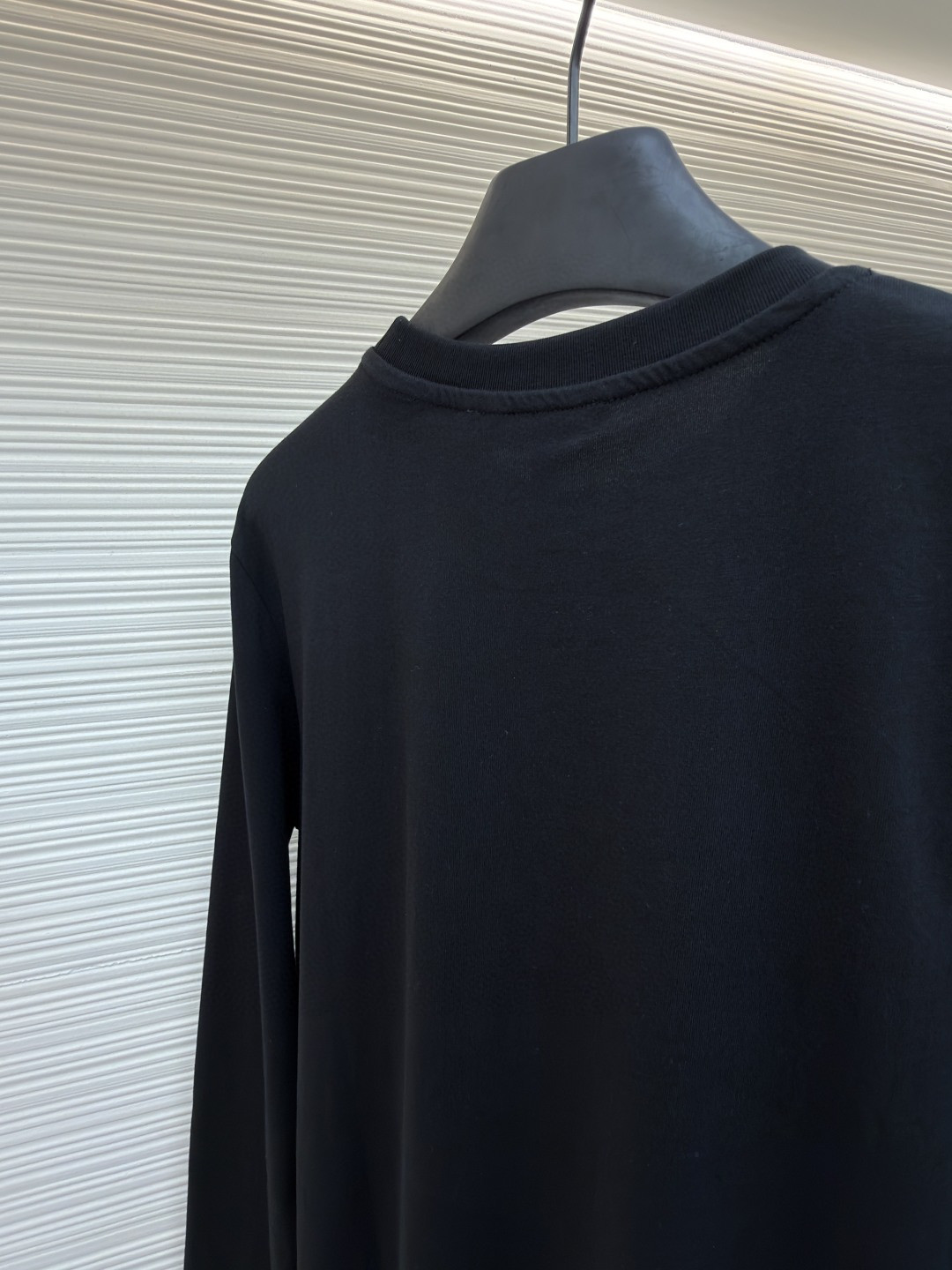 Acne Studios 袖口小标圆领T恤 打底衫 长袖 白色 黑色 A2 