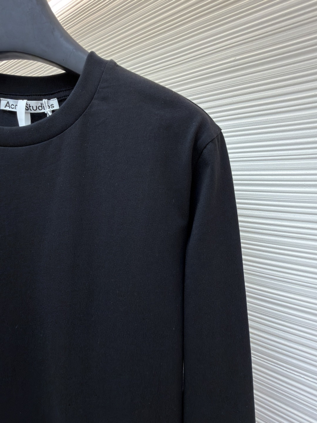 Acne Studios 袖口小标圆领T恤 打底衫 长袖 白色 黑色 A2 