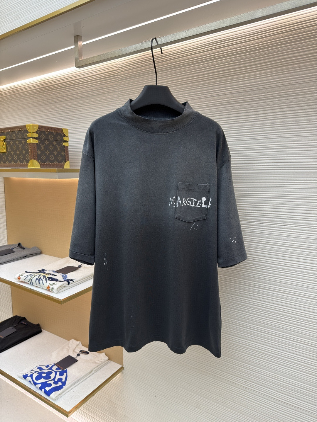 Maison Margiela 马吉拉 做旧涂鸦圆领短袖 T恤 套头 夏季 黑色 A0 S50GC0714S24567-861