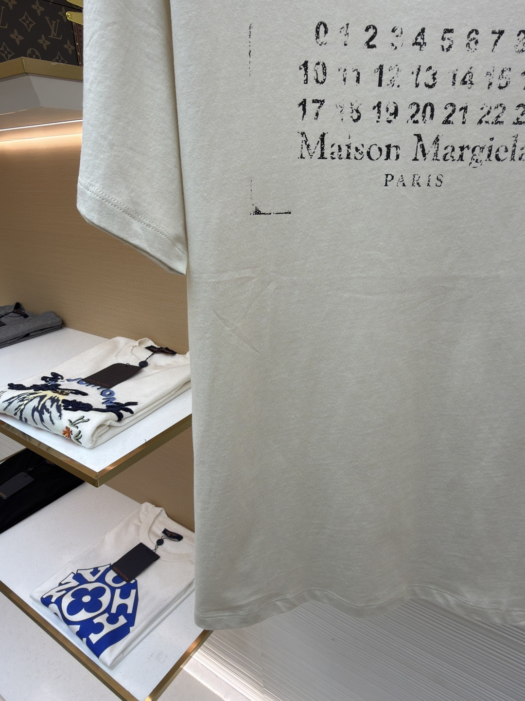 Maison Margiela 马吉拉 未完成刺绣印花圆领短袖 T恤 套头 夏季 卡其色 黑色 A0 