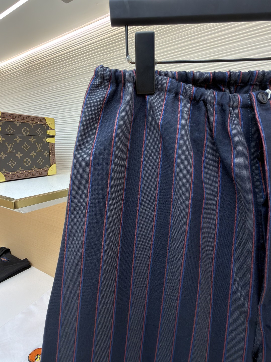 Maison Margiela 马吉拉条纹松紧腰直筒休闲裤 长裤 裤子 蓝灰色 奶杏色 B0 S50KA0713M35725