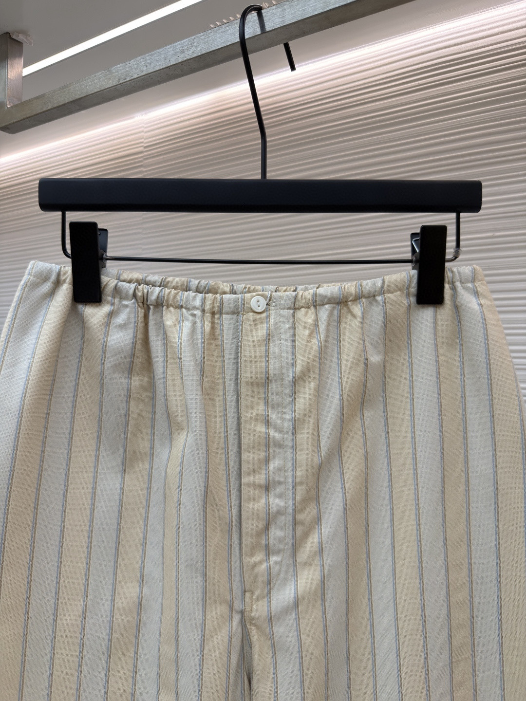 Maison Margiela 马吉拉条纹松紧腰直筒休闲裤 长裤 裤子 蓝灰色 奶杏色 B0 S50KA0713M35725