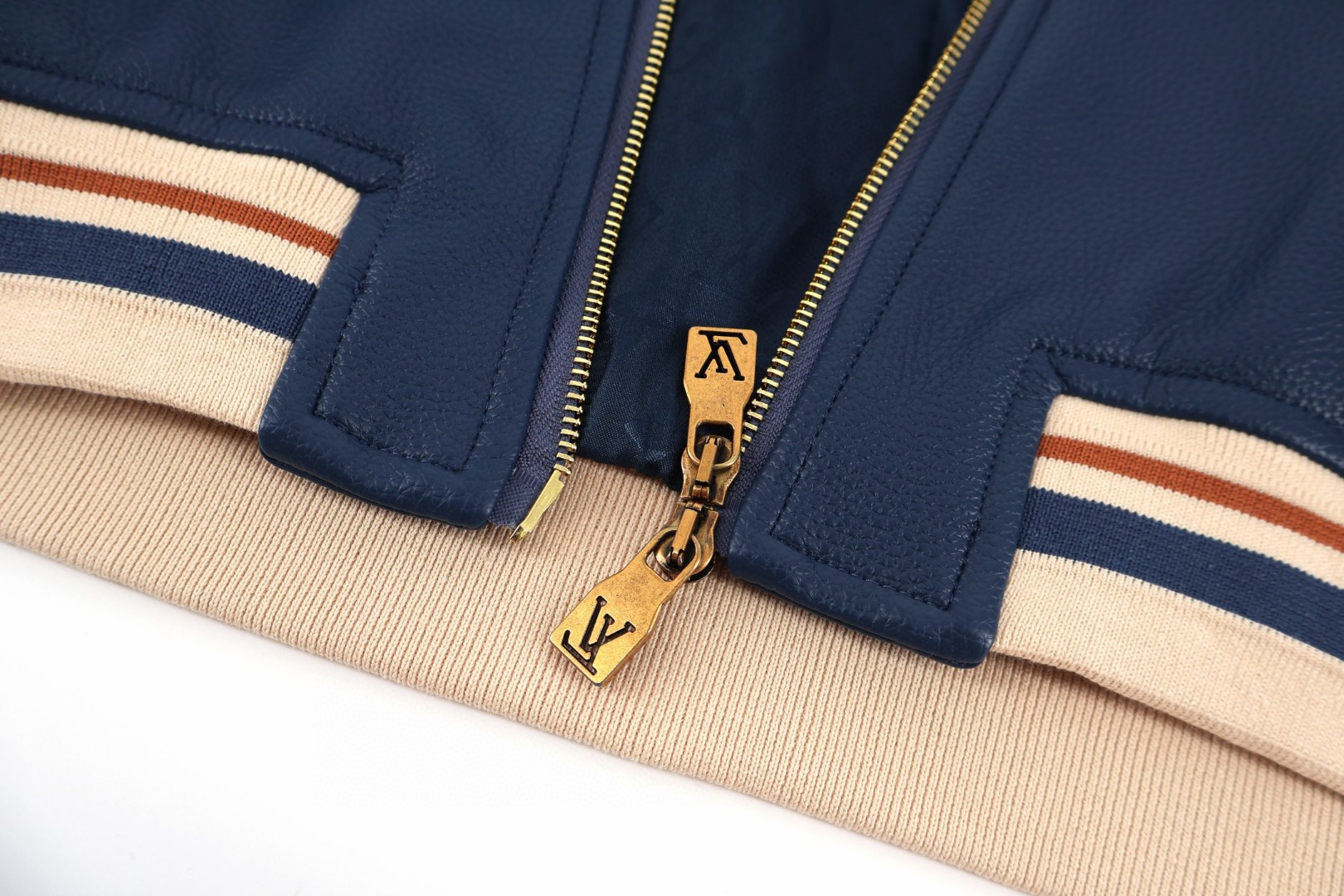 LOUIS VUITTON 路易威登 荔枝皮拼接撞色棒球服外套 夹克 蓝色 C0 1AK6UZ