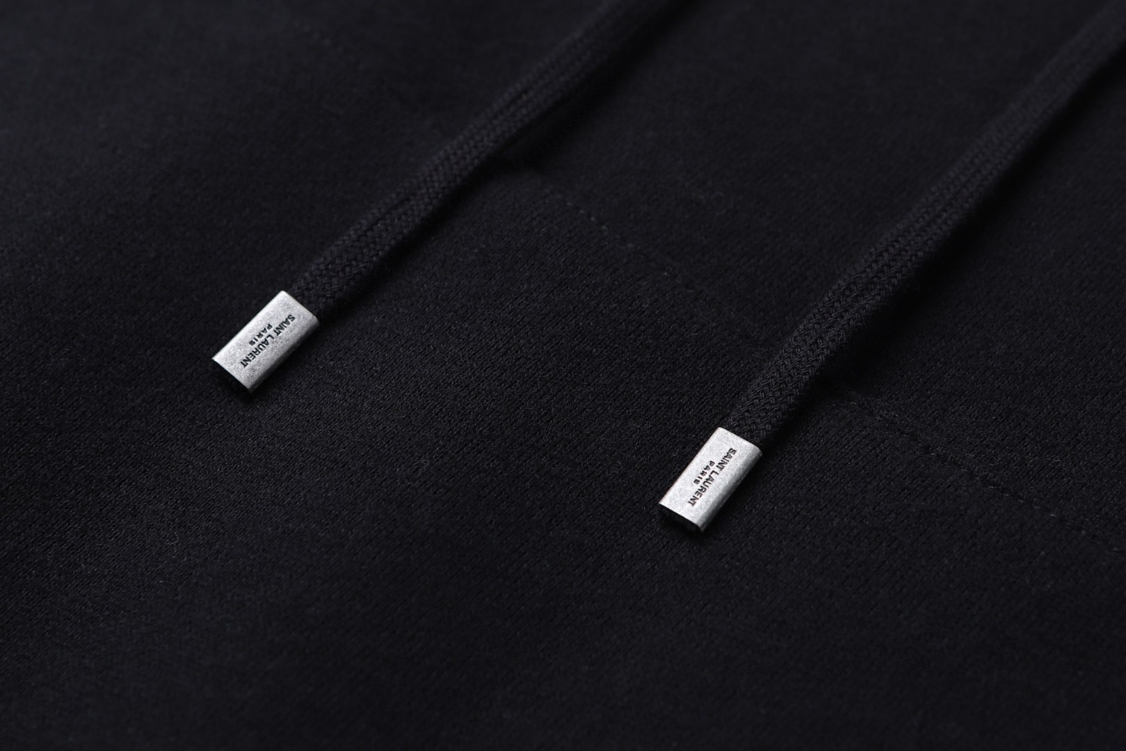 SAINT LAURENT 圣罗兰 logo印花连帽卫衣 外套 长袖 黑色 B0 677263YBVB21095