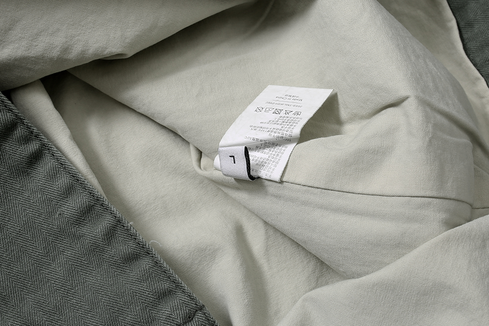 778# MADNESS 翻领 长袖 宽松 洗水做旧夹克外套 男女同款  绿色