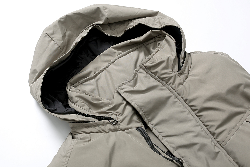 779# MADNESSxMEANSWHILE 联名款 FW25 侧开衩防水防工装简约纯色 可脱卸帽无袖马甲 男女同款  25FW-JKT-MNSWHL02-D003-GRY