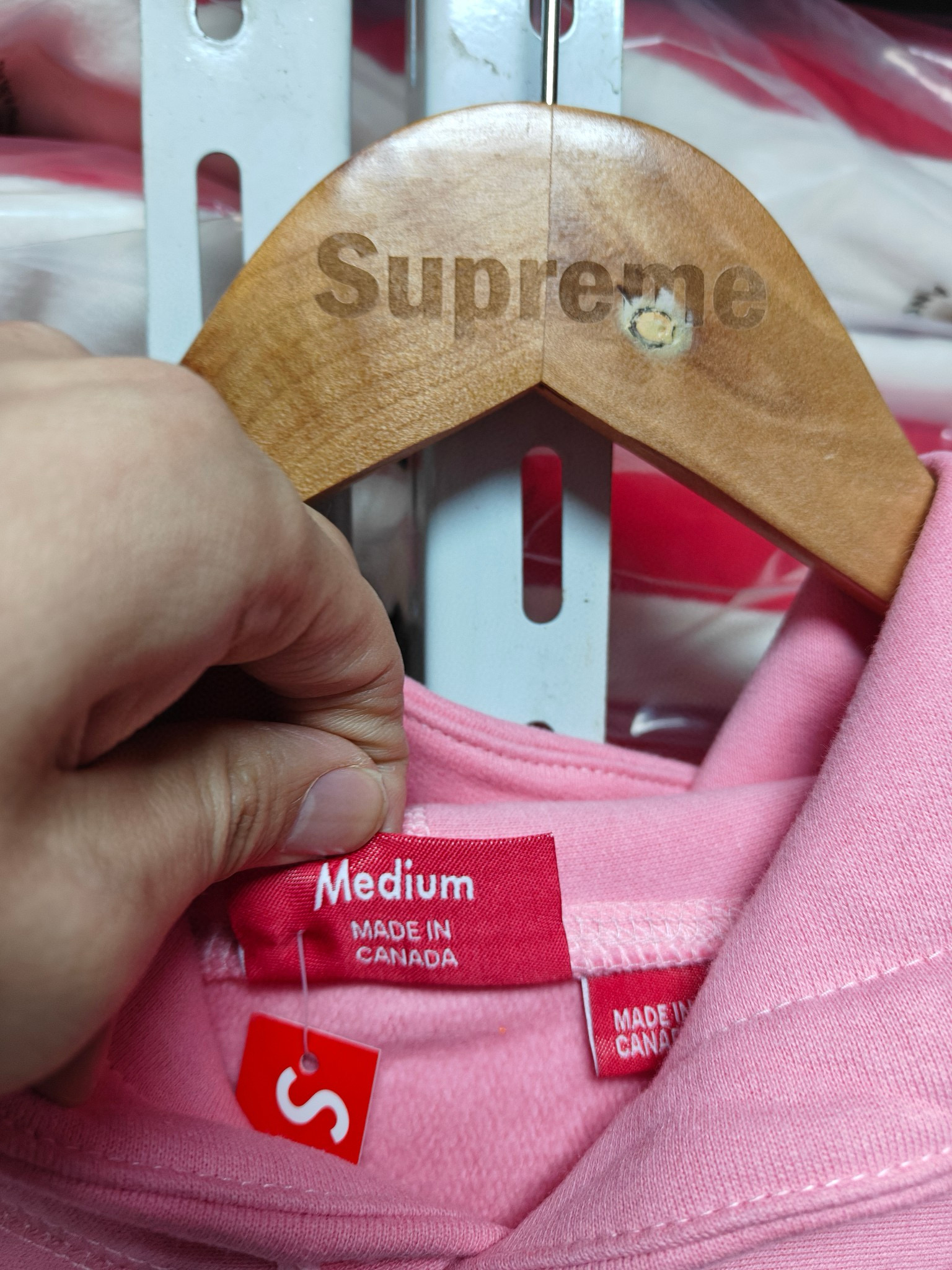 八色 Supreme 24  box logo 经典刺绣 连帽  卫衣 纯色 男女同款 SUP-FW24-275