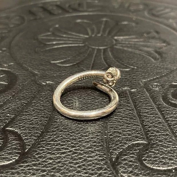 【正确版】925银  Chrome Hearts  CH 克罗心  戒指凸头钉子 开口可调  经典款 男女同款情侣对戒 