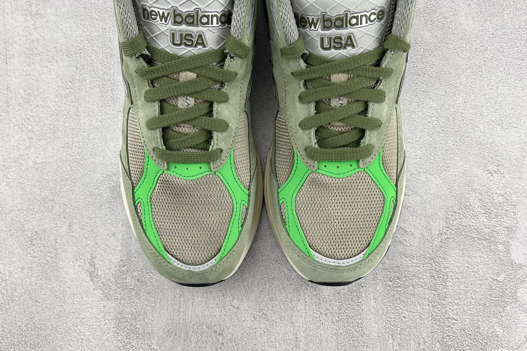  新版 Patta New Balance 990 V3 浅橄榄绿  低筒 复古跑鞋 休闲鞋 板鞋 运动鞋 男鞋 女鞋 M990PP3