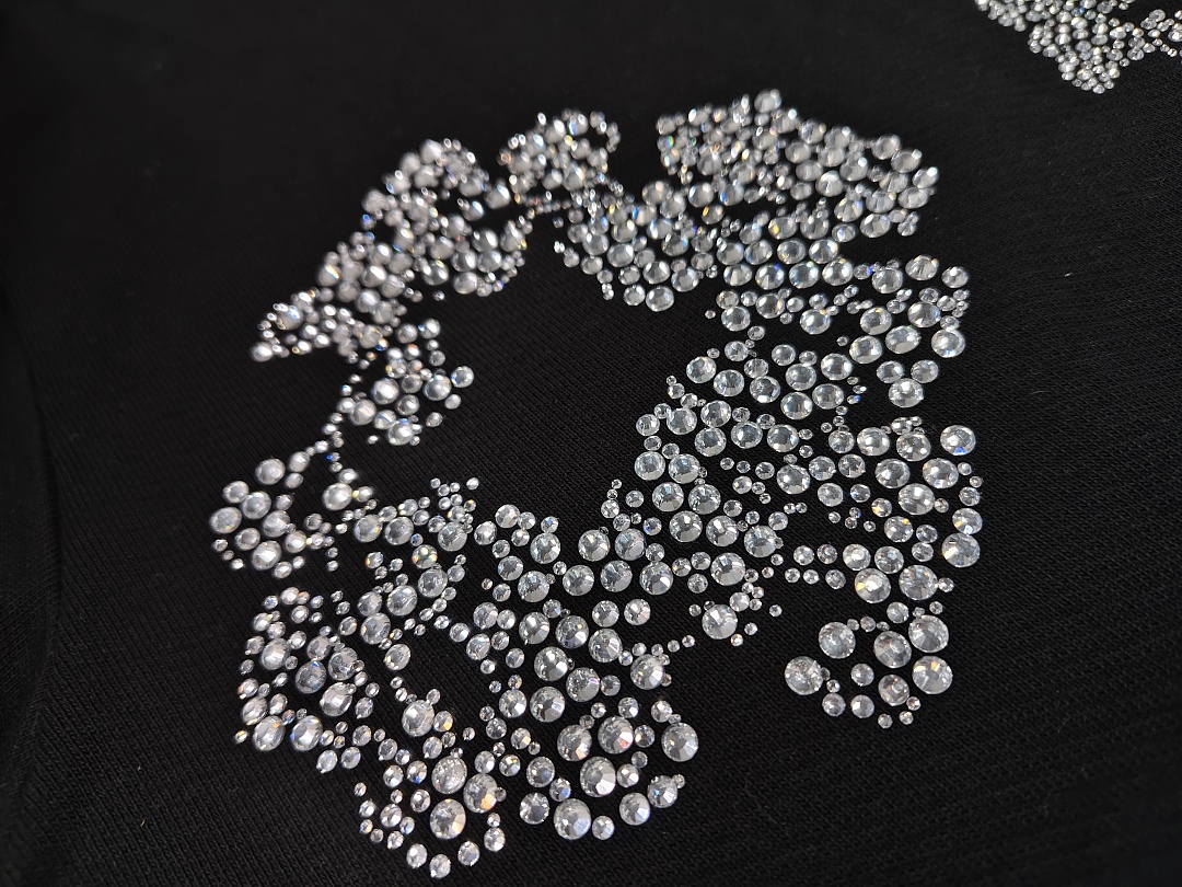 Denim Tears DT 木棉花 花环 图案 发泡  连帽卫衣 黑色水钻-B0