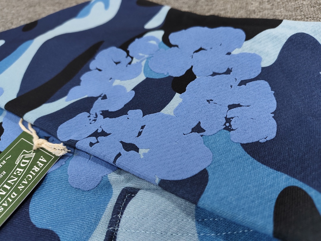 Denim Tears DT 木棉花 花环 图案 发泡印花  拉链 外套  迷彩蓝色-B0