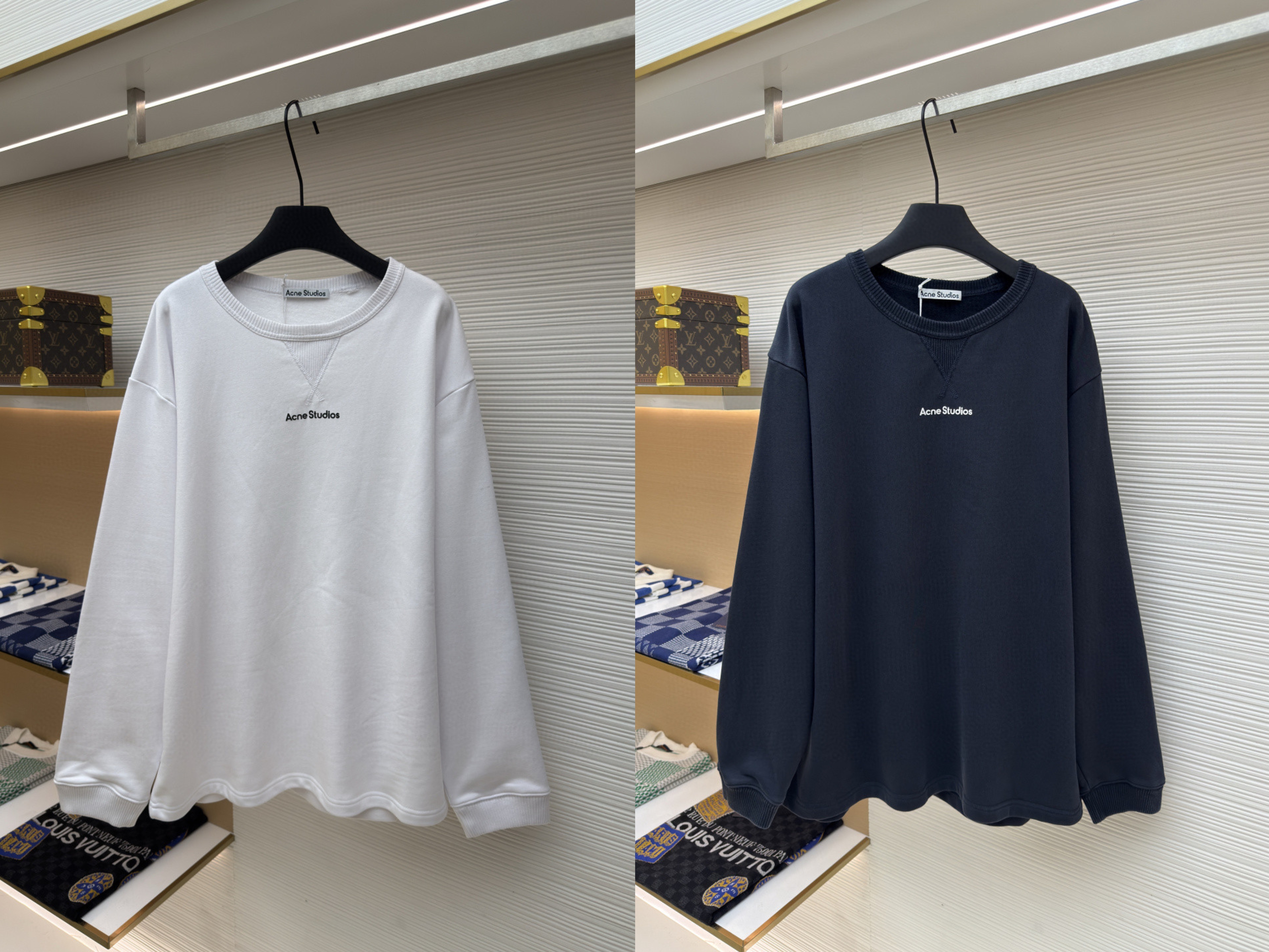 Acne Studios 胸前徽标圆领卫衣 T恤 长袖 白色 黑色 A5 CI0169-900