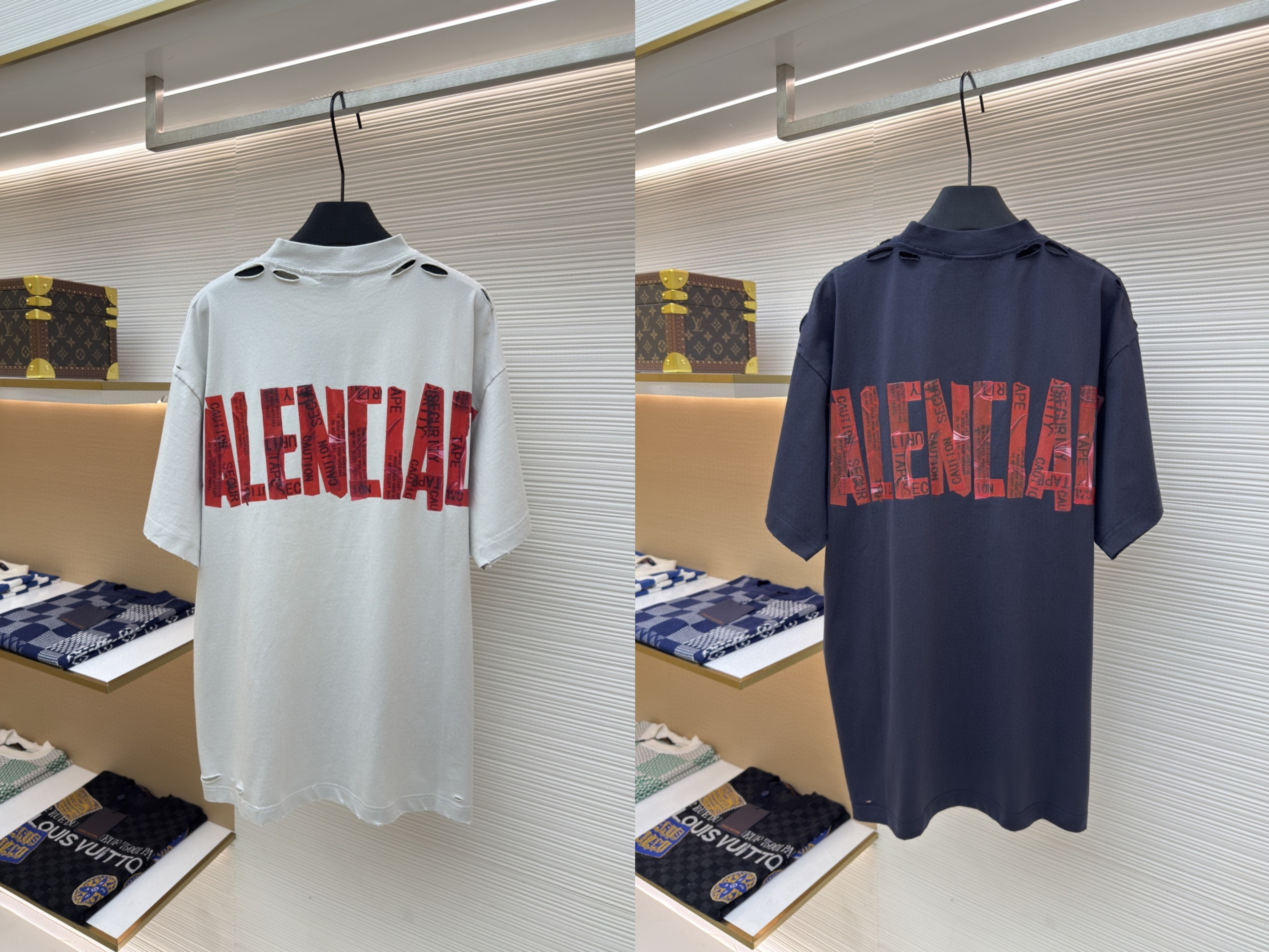 Balenciaga 巴黎世家 后背美纹纸胶带破洞短袖 T恤 圆领 夏季 白色 黑色 A0 831305TSVF93341