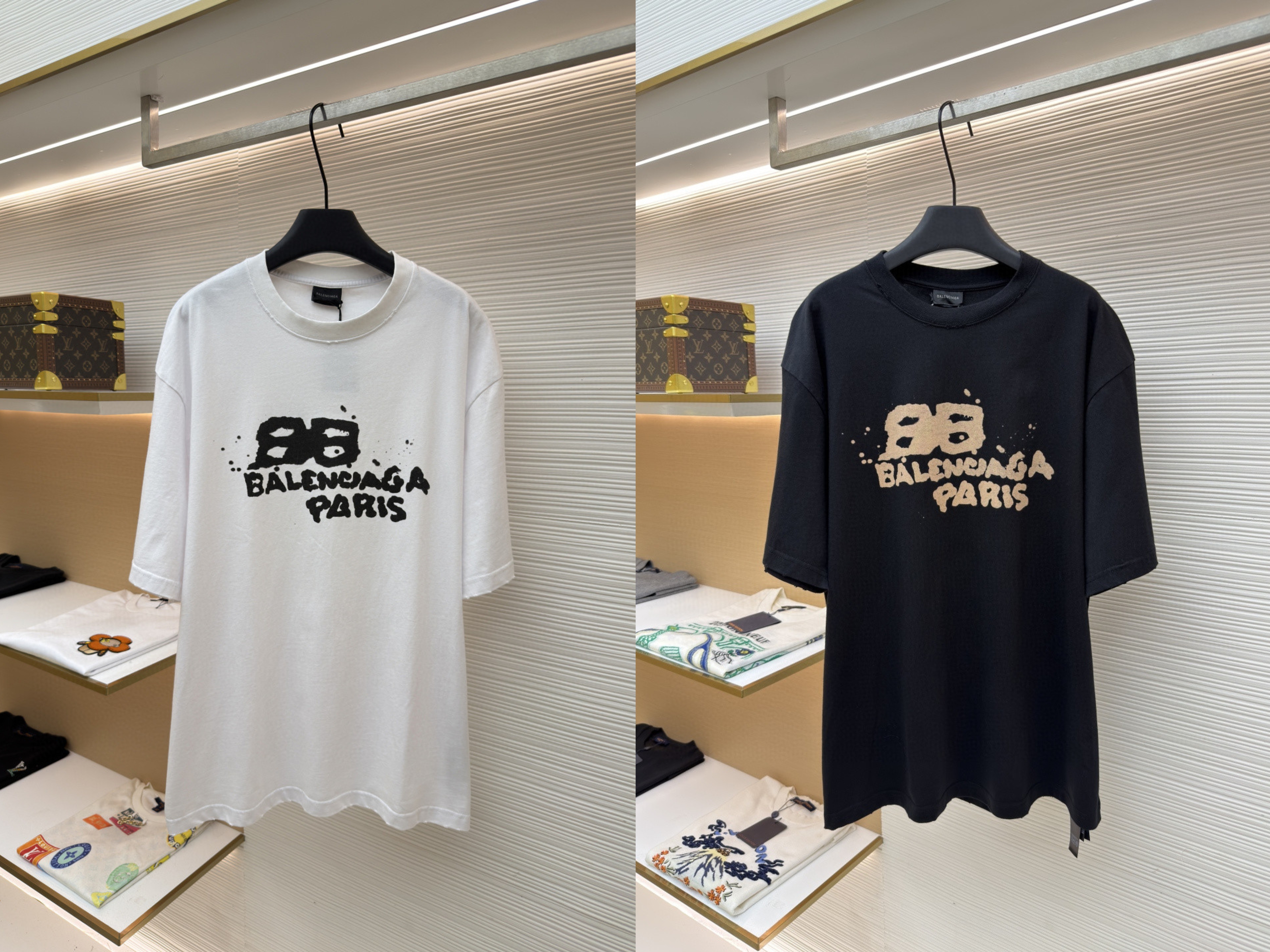 Balenciaga 巴黎世家 经典数码印花圆领短袖 T恤 夏季 白色 黑色 A0 612966TNVN49040