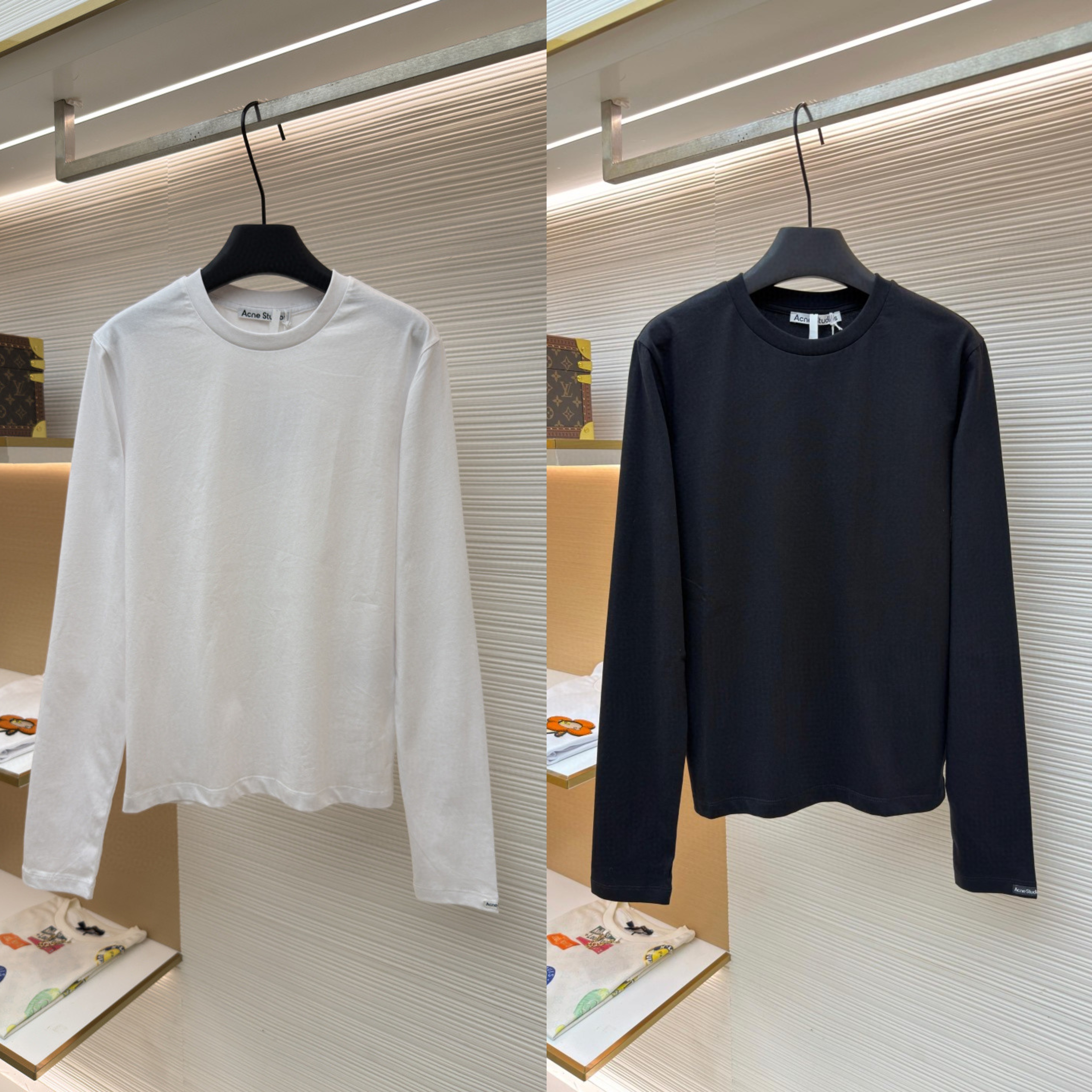 Acne Studios 袖口小标圆领T恤 打底衫 长袖 白色 黑色 A2 