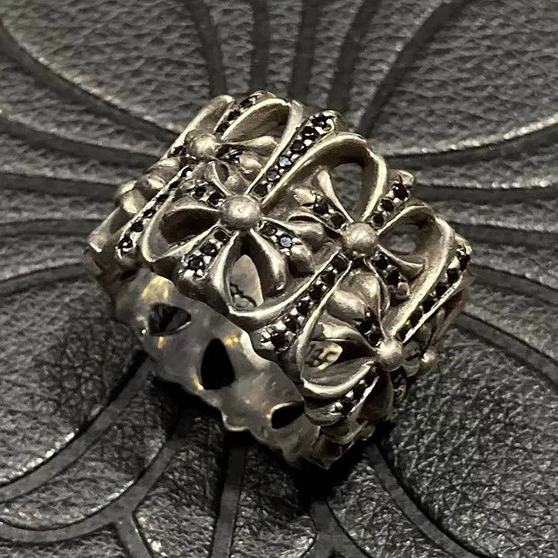 【正确版】925银  Chrome Hearts  CH 克罗心 戒指 墓葬黑钻  经典款 男女同款情侣对戒 