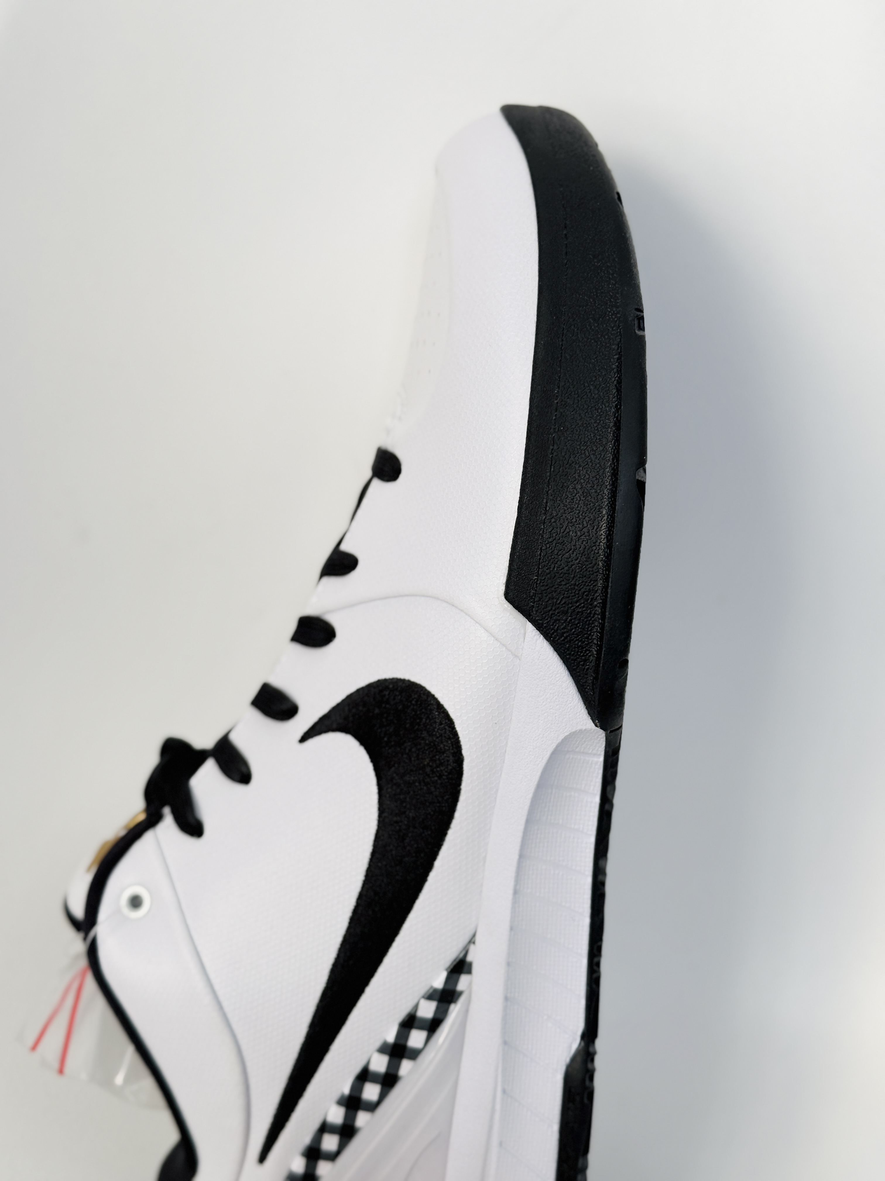 H12 Kobe 4 Protro "Mambacita" Gigi Bryant 紀念款 低筒 前掌泡棉 后掌气垫  篮球 鞋 波鞋 街道休闲鞋 实战 男生球鞋  黑白FJ9363-100