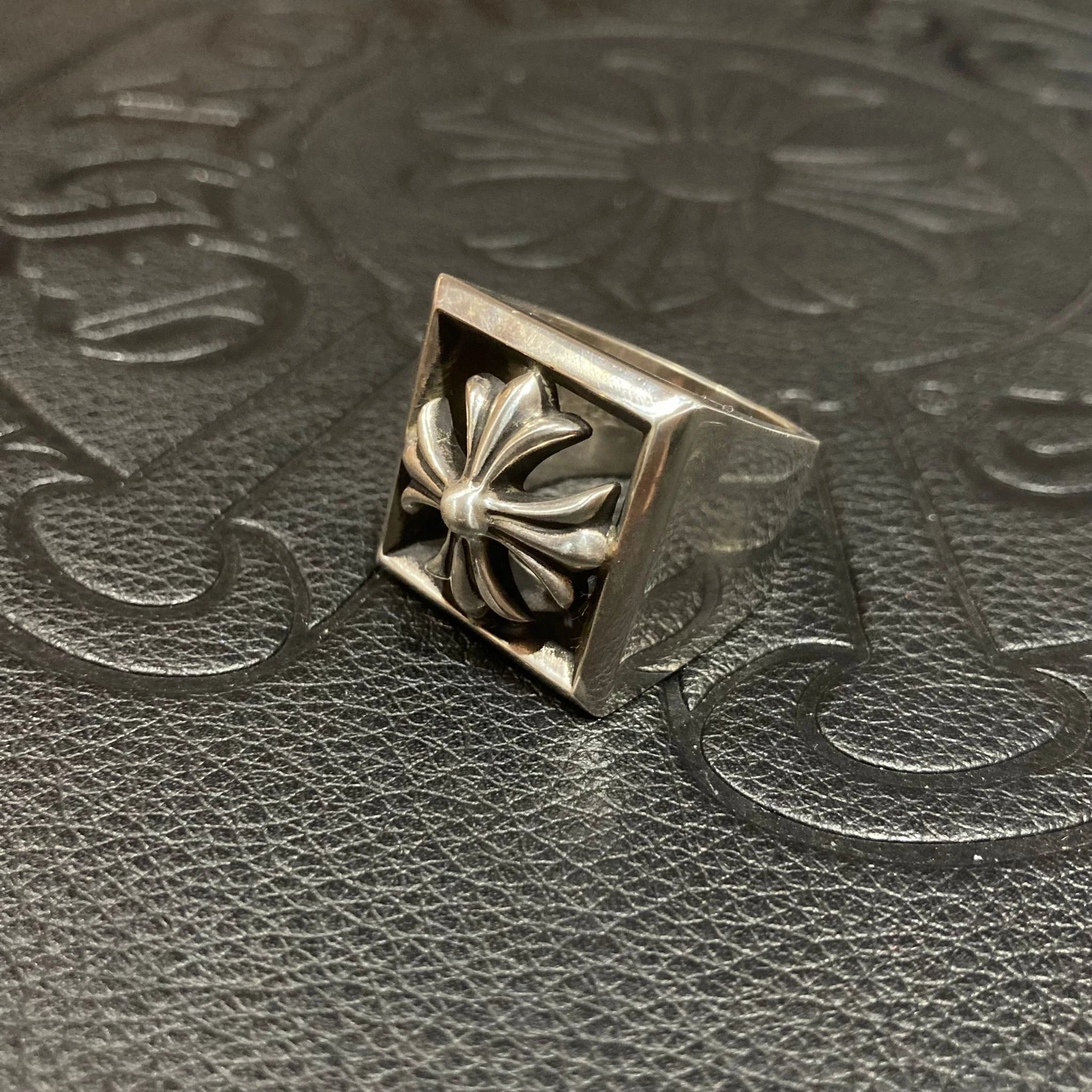 【正确版】925银  Chrome Hearts  CH 克罗心 重工方形十字花戒指 经典款 男女同款情侣对戒 