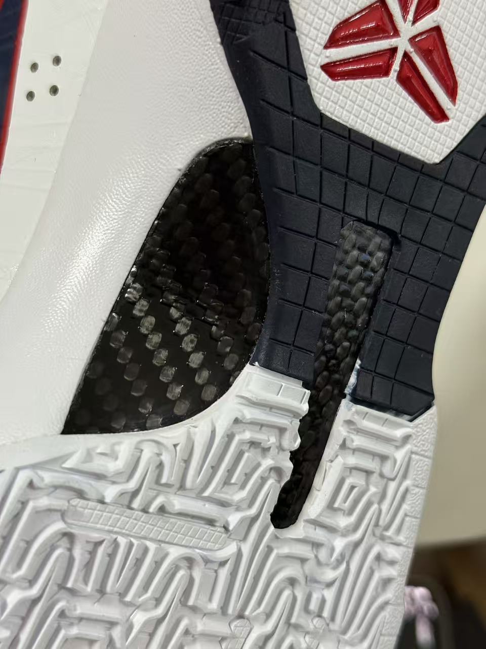 H12/Godkiller Kobe5 USA  科比 5 前掌气垫 后掌EVA 籃球鞋 球鞋 實戰鞋 真碳板 波鞋 美国队