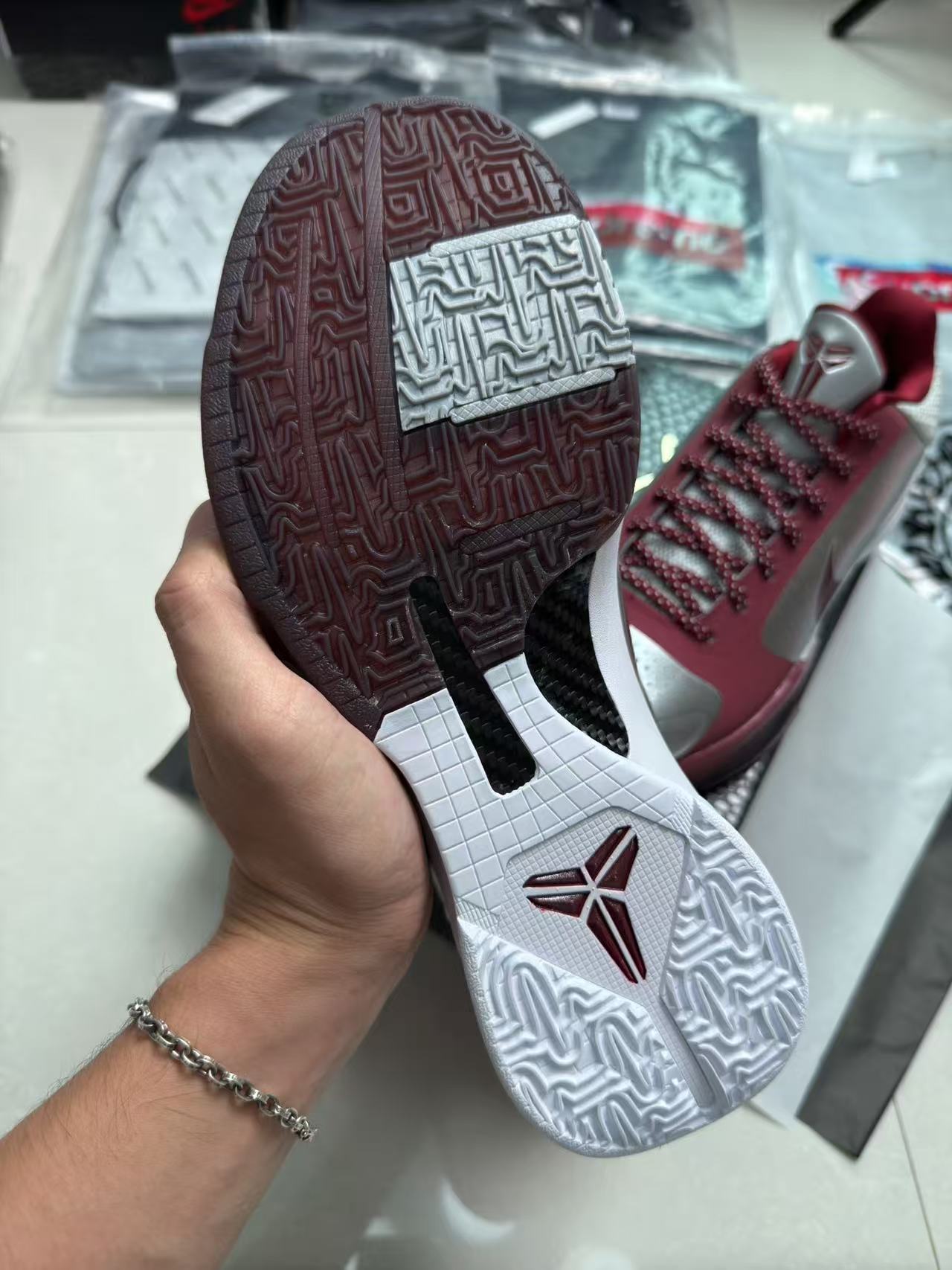 STAR S级 Kobe5 Protro Lower Merion Aces Away   前掌气垫 后掌EVA 籃球鞋 球鞋 實戰鞋  真碳板  波鞋  银红 IM0557-001