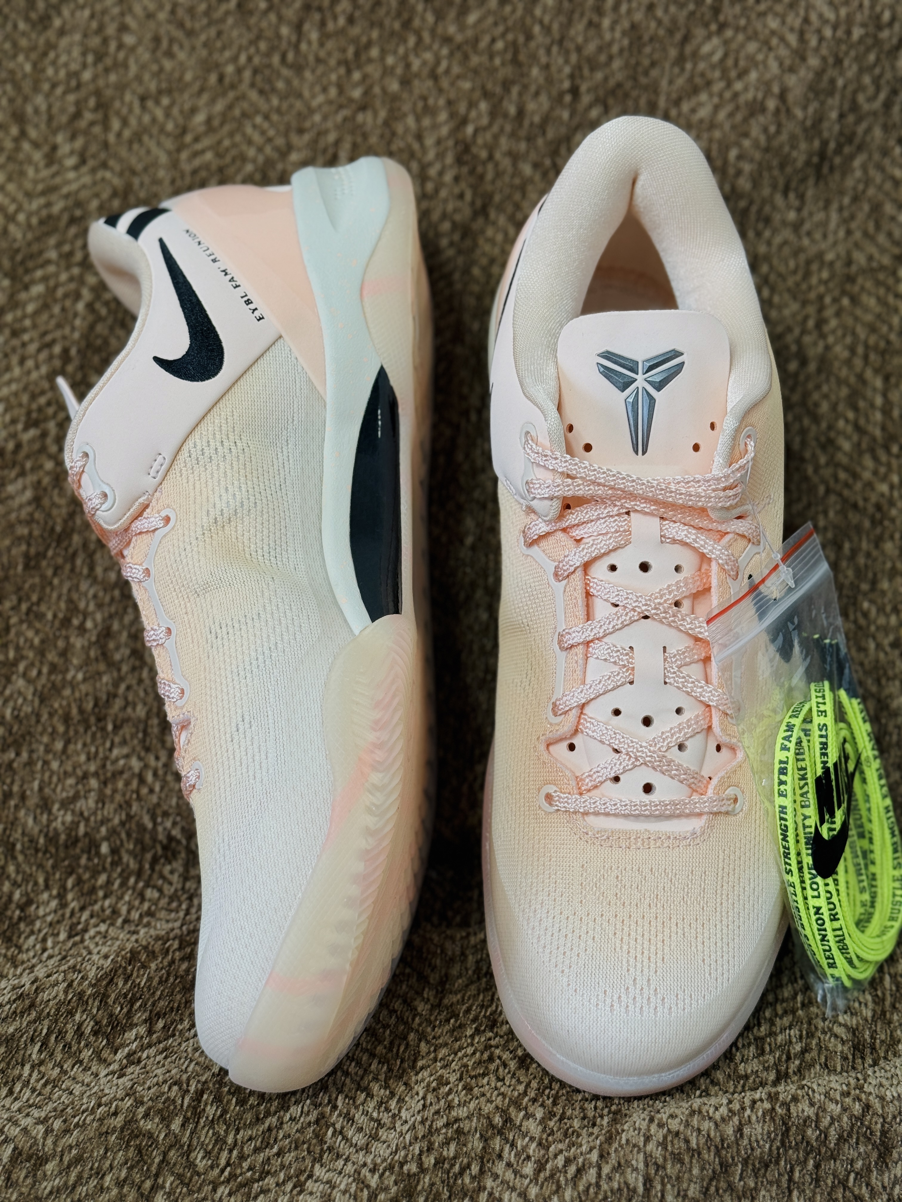 预订款 GX KOBE 8 Protro Academy P EYBL 科比8 低筒 全掌LUNARLON 鞋墊 籃球鞋 實戰鞋 球鞋 男鞋 波鞋 粉黑色 HQ3138-800