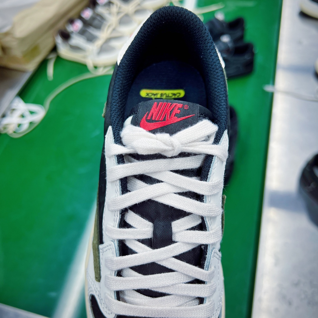 童鞋 Travis Scott x Air Jordan AJ1 Low OG TS 联名 倒钩低帮  复古休闲 板鞋 中童鞋 黑绿5.0 DZ5909-106