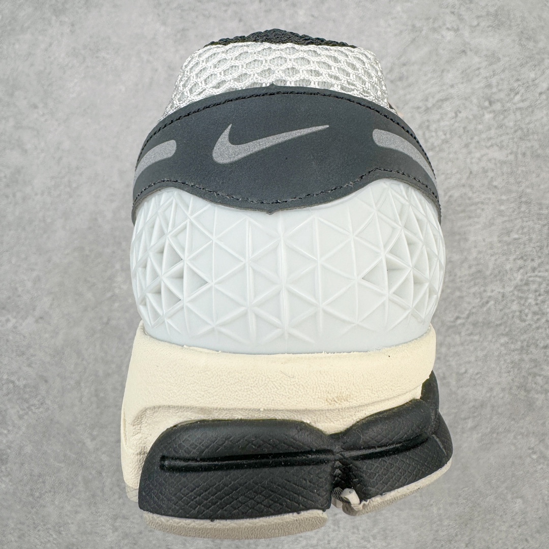 新版 Nike Air Zoom Vomero 5   前后气垫 低筒 跑步鞋 运动鞋 男鞋 女鞋 波鞋 白黑 FN7649-110