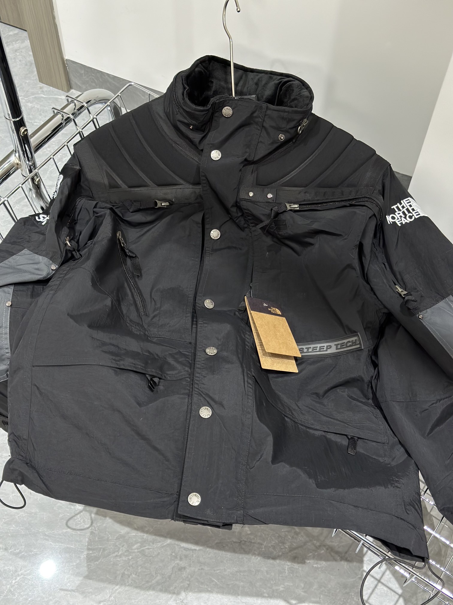  Supreme The North Face FW22  Jacket  Black 聯名款 黑色  连帽冲锋衣 夾克 防水 防風 外套 男款 女款 SUP-FW22-574