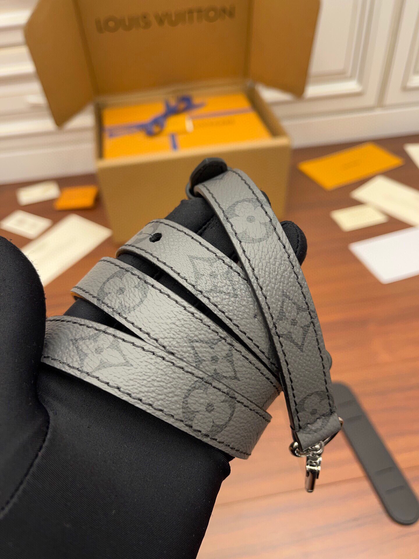  LOUIS VUITTON  Keepall XS  经典老花满印拉链开合 托特包 单肩包 斜挎包 手提包  男女同款  黑色  M45947