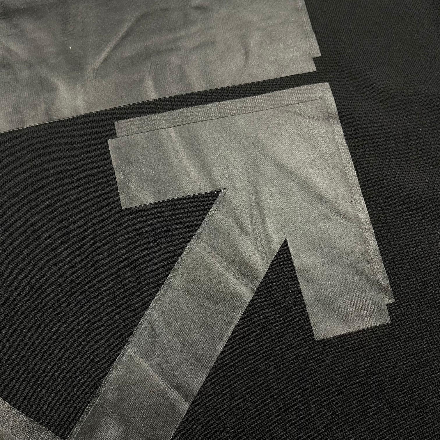   OFF-White OW FW21 箭头  印花  运动 长袖 连帽 外套夹克 秋冬季 拉链 卫衣 黑色 OMBB037F21FLE0071010