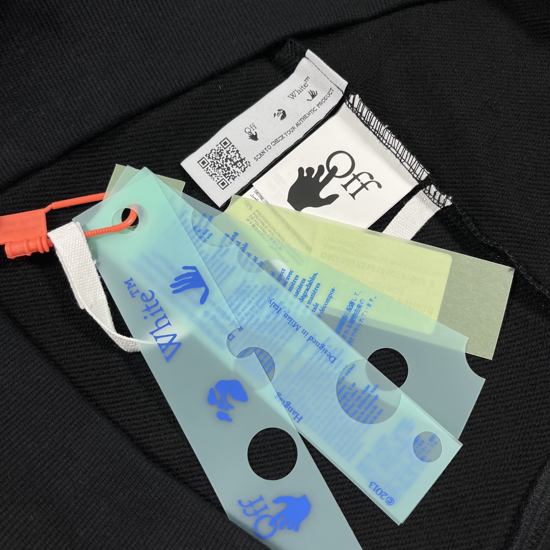  OFF-White OW 波浪斜条 印花  运动 长袖 连帽 外套夹克 秋冬季 拉链 卫衣 黑色 OMBB097F22FLE0151001