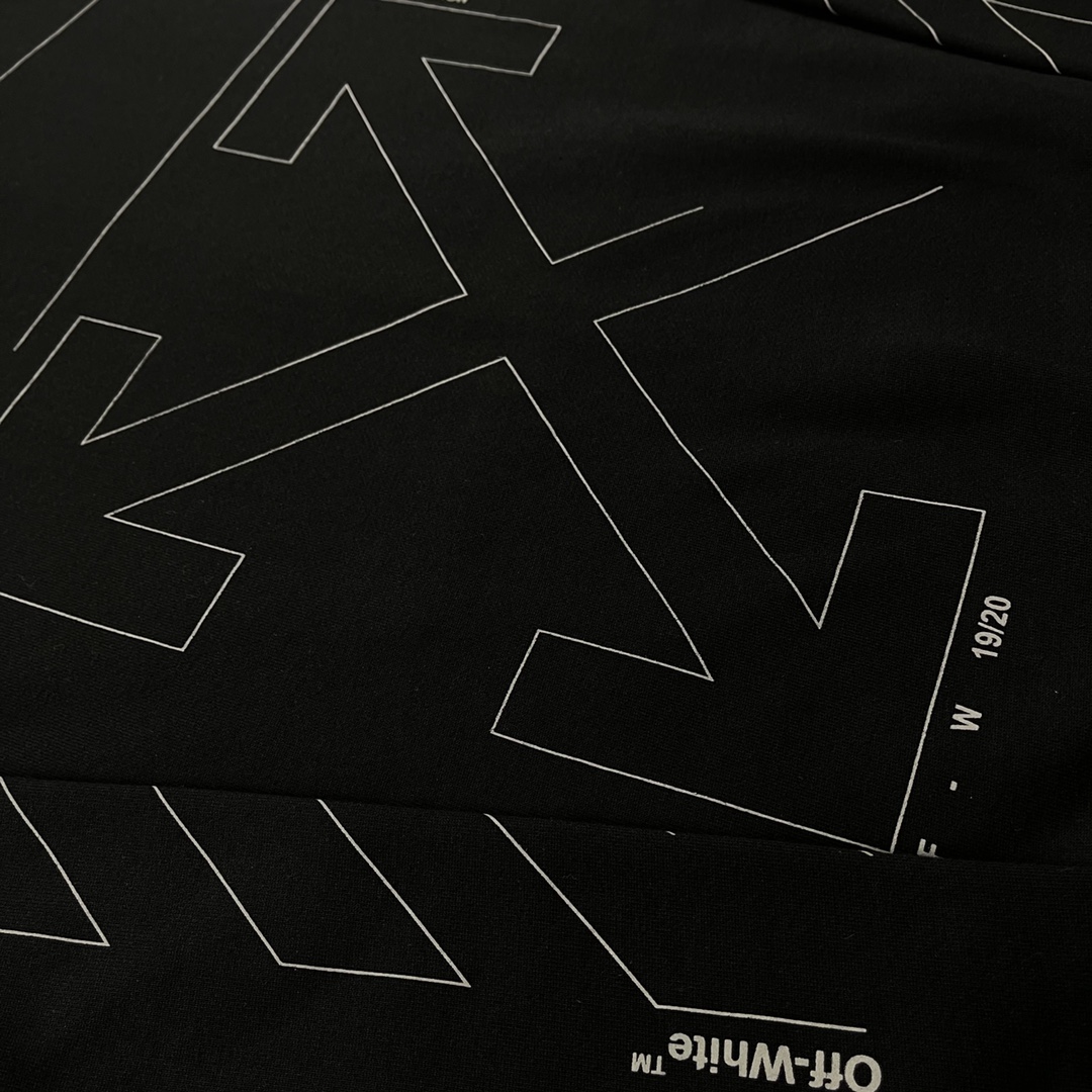  OFF-White OW  微标 印花  运动 长袖 连帽 外套夹克 秋冬季 拉链 卫衣 黑色 OMBB034E19E300031091