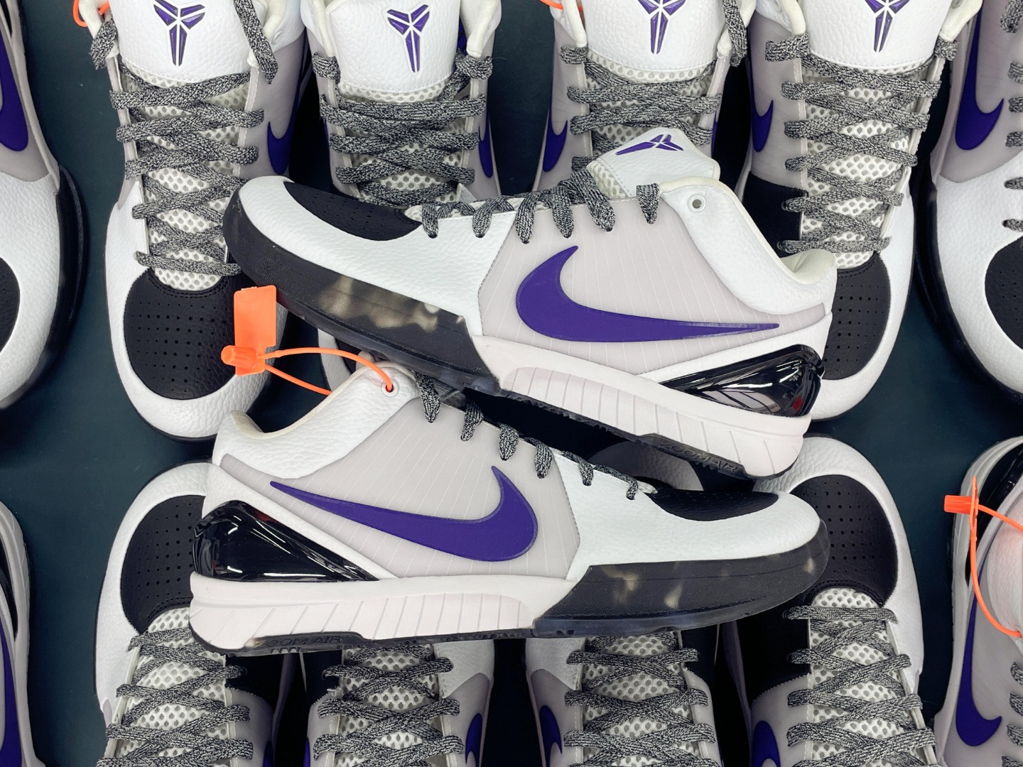  STAR Kobe4 白迷彩 库兹马PE 低筒   科比 4  氣墊 篮球鞋 实战鞋 球鞋 男鞋  波鞋 速度版