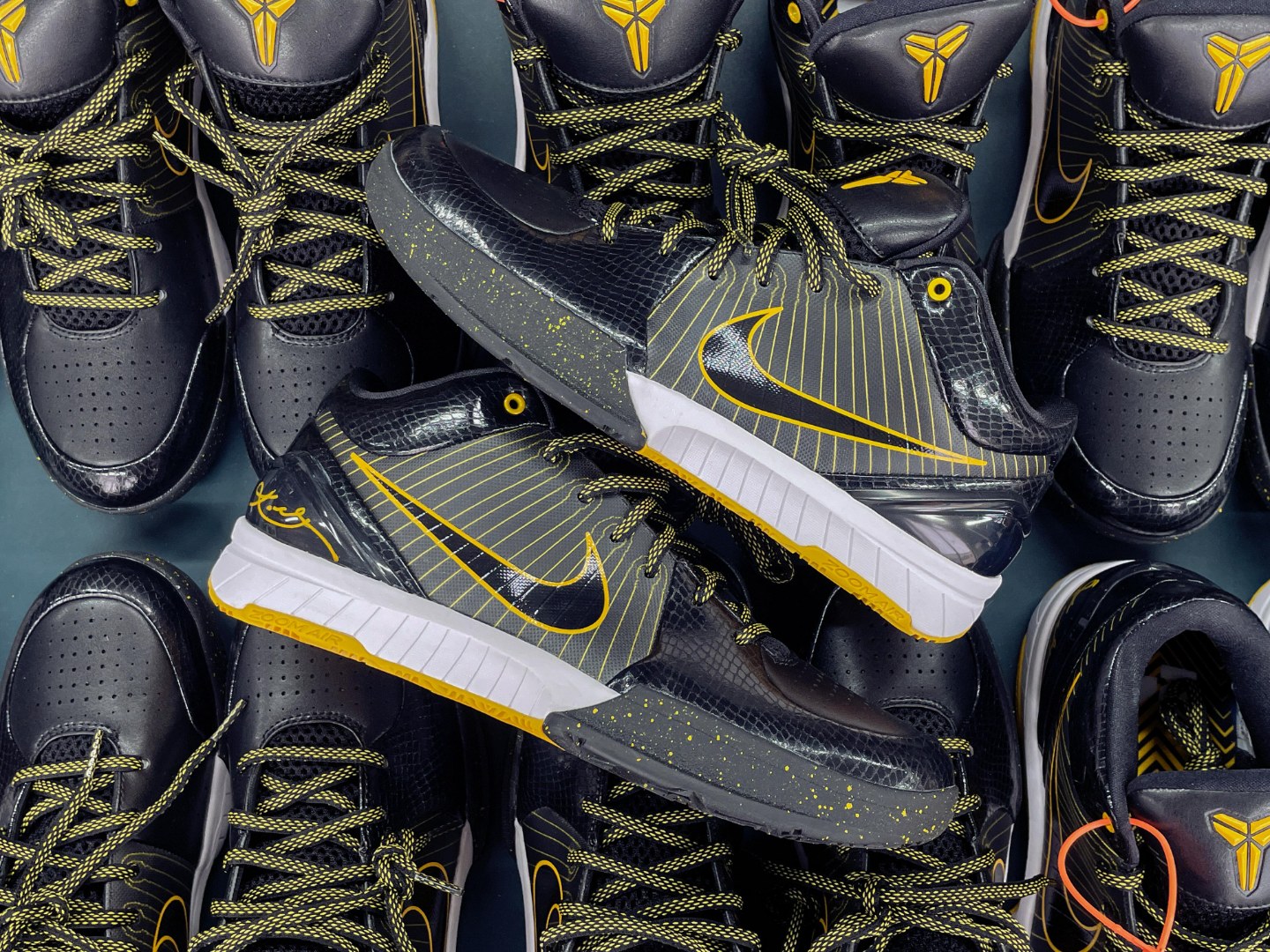  速度版 STAR Kobe4 PE 低筒  科比 4  前掌泡棉  后掌氣墊 篮球鞋 实战鞋 球鞋 男鞋  波鞋 黑黄泼墨