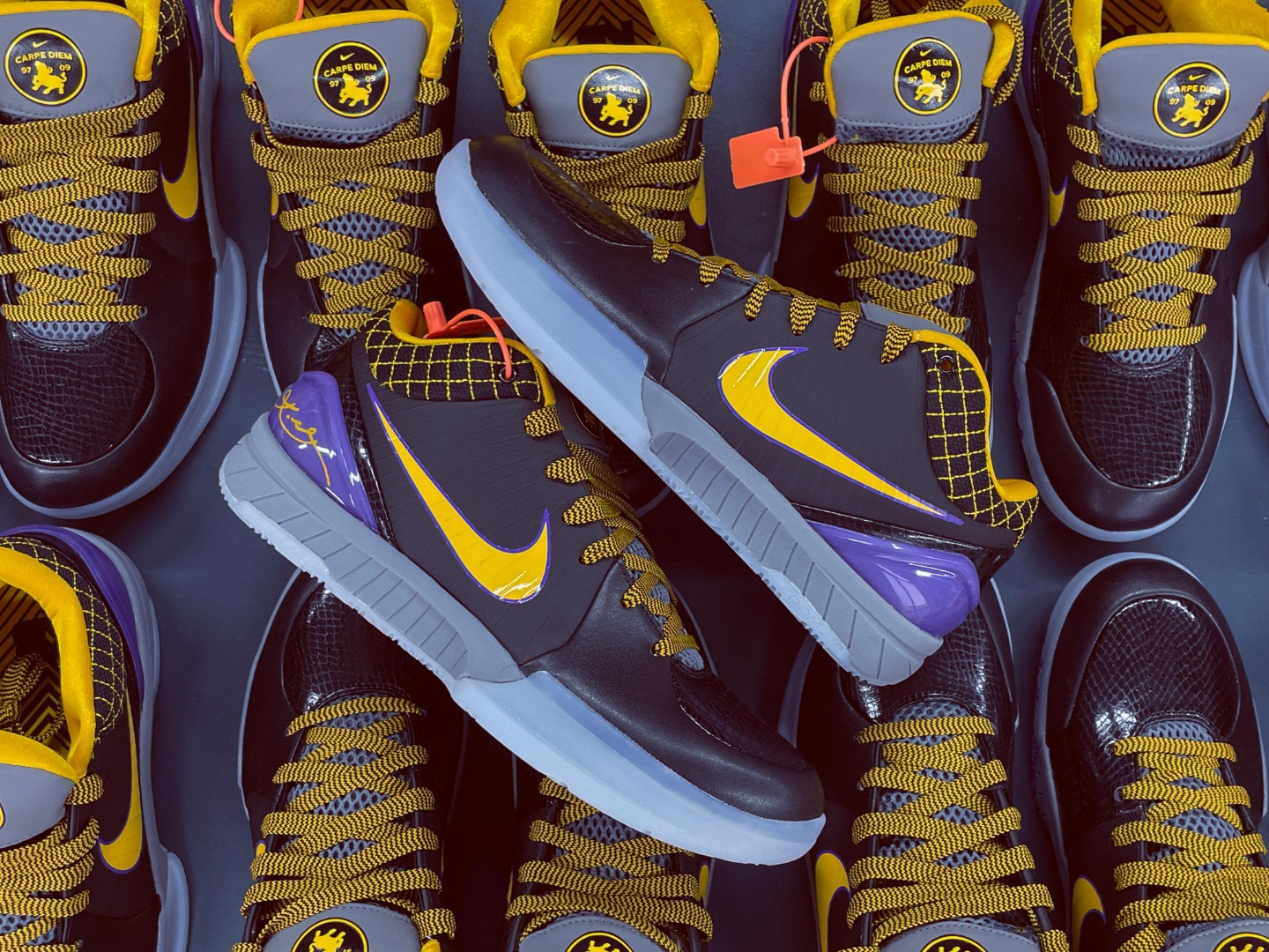 力量版  STAR Kobe4 PE 低筒  科比 4  前掌气垫  后掌氣墊 篮球鞋 实战鞋 球鞋 男鞋  波鞋 牛年 及时行乐