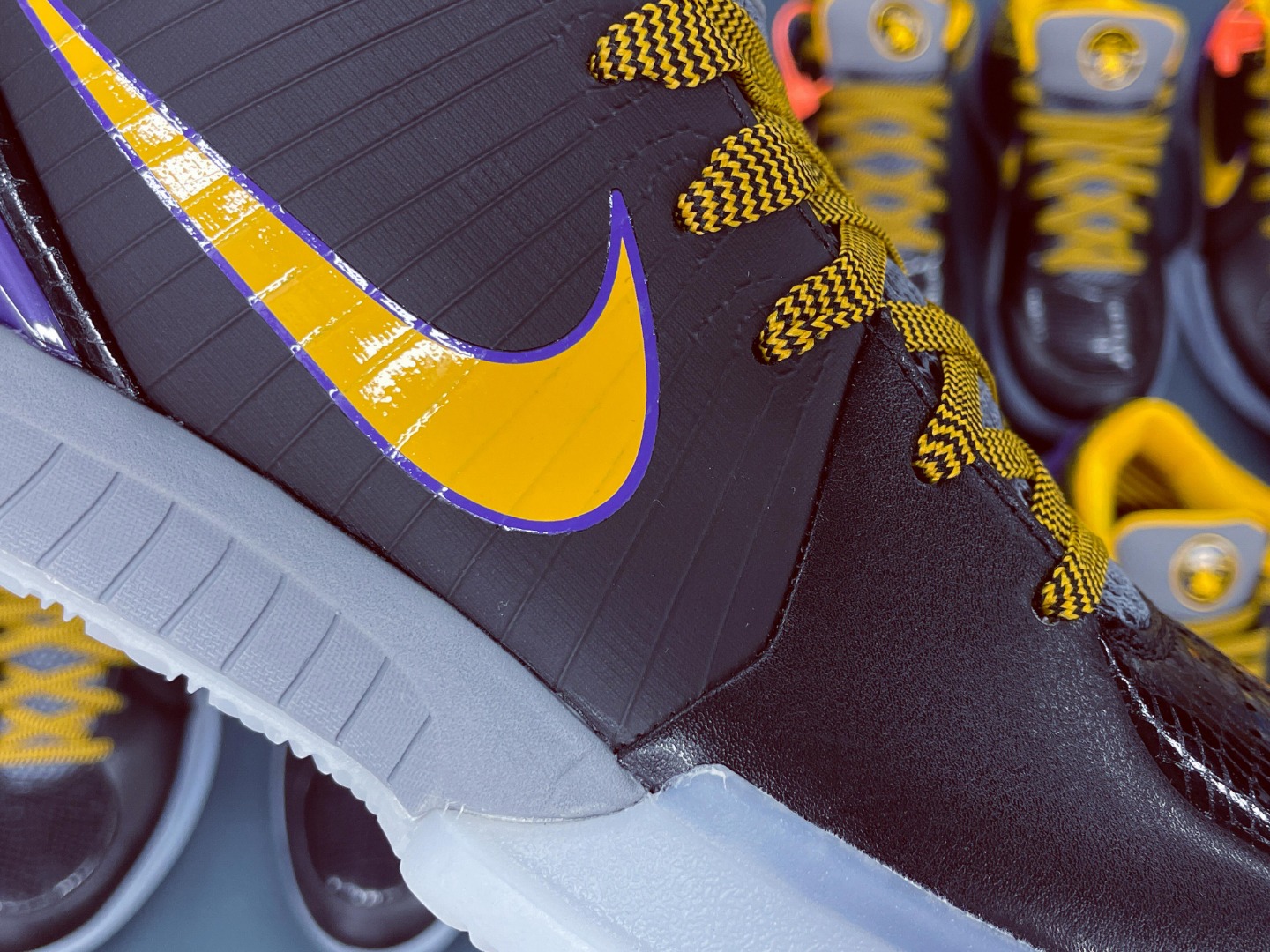 力量版  STAR Kobe4 PE 低筒  科比 4  前掌气垫  后掌氣墊 篮球鞋 实战鞋 球鞋 男鞋  波鞋 牛年 及时行乐