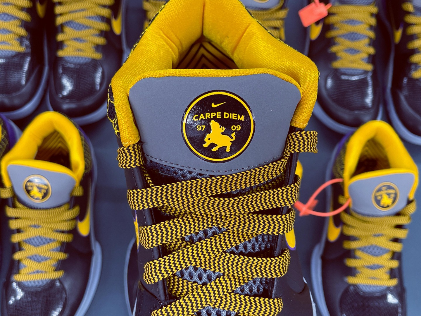 力量版  STAR Kobe4 PE 低筒  科比 4  前掌气垫  后掌氣墊 篮球鞋 实战鞋 球鞋 男鞋  波鞋 牛年 及时行乐