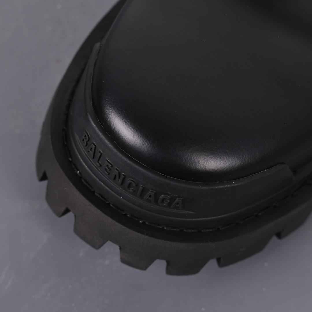  Balenciaga 巴黎世家 Sergent 光滑 小牛皮 德比鞋 皮鞋 增高 休闲鞋 男鞋 黑色 600600 WA960 1000