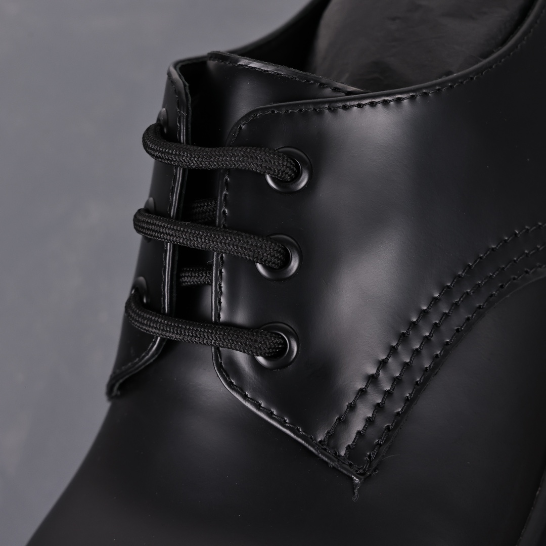  Balenciaga 巴黎世家 Sergent 光滑 小牛皮 德比鞋 皮鞋 增高 休闲鞋 男鞋 黑色 600600 WA960 1000
