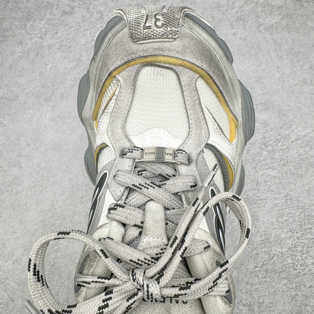  Balenciaga CARGO 巴黎世家  圆头系带 舒适百搭 老爹鞋 运动 复古板鞋 休闲鞋 男鞋 女鞋 灰色（版型偏大一码）