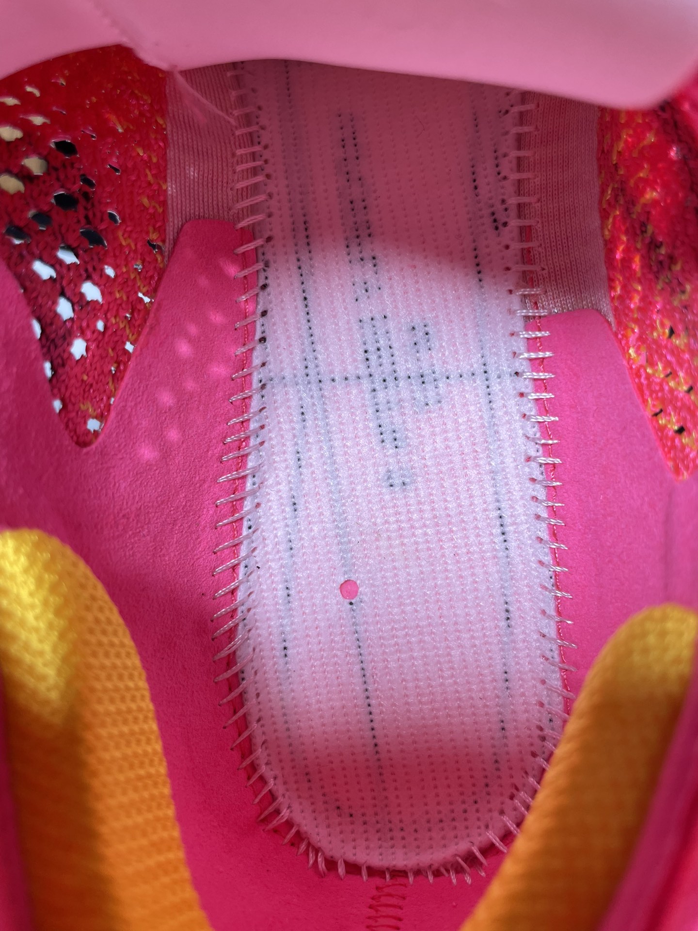  TOP ZoomX Vaporfly Next% 3 Orange Neon  破2 三代  全碳板  低筒 减震防滑 运动鞋 跑步鞋 男鞋 女鞋 波鞋 黄粉DV4129-600